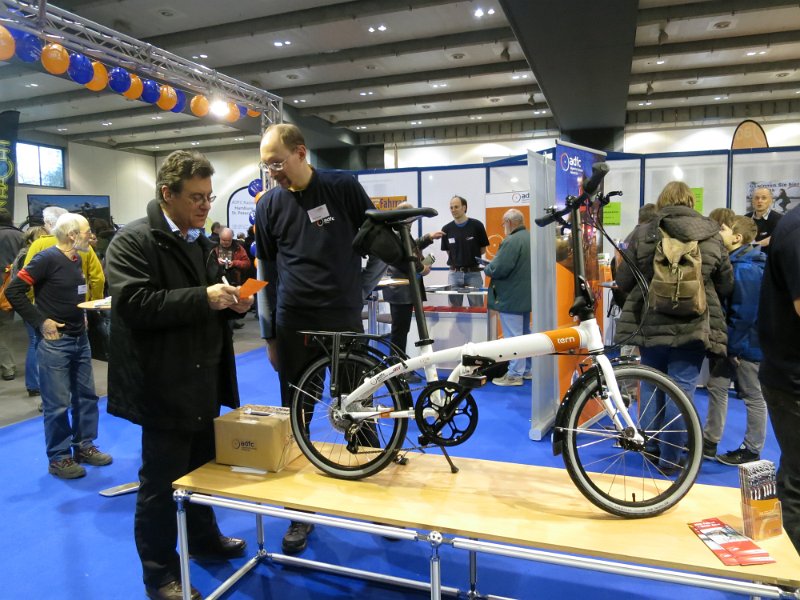 HVV/ADFC bieten Falträder für ÖPNVMitnahme an Forum